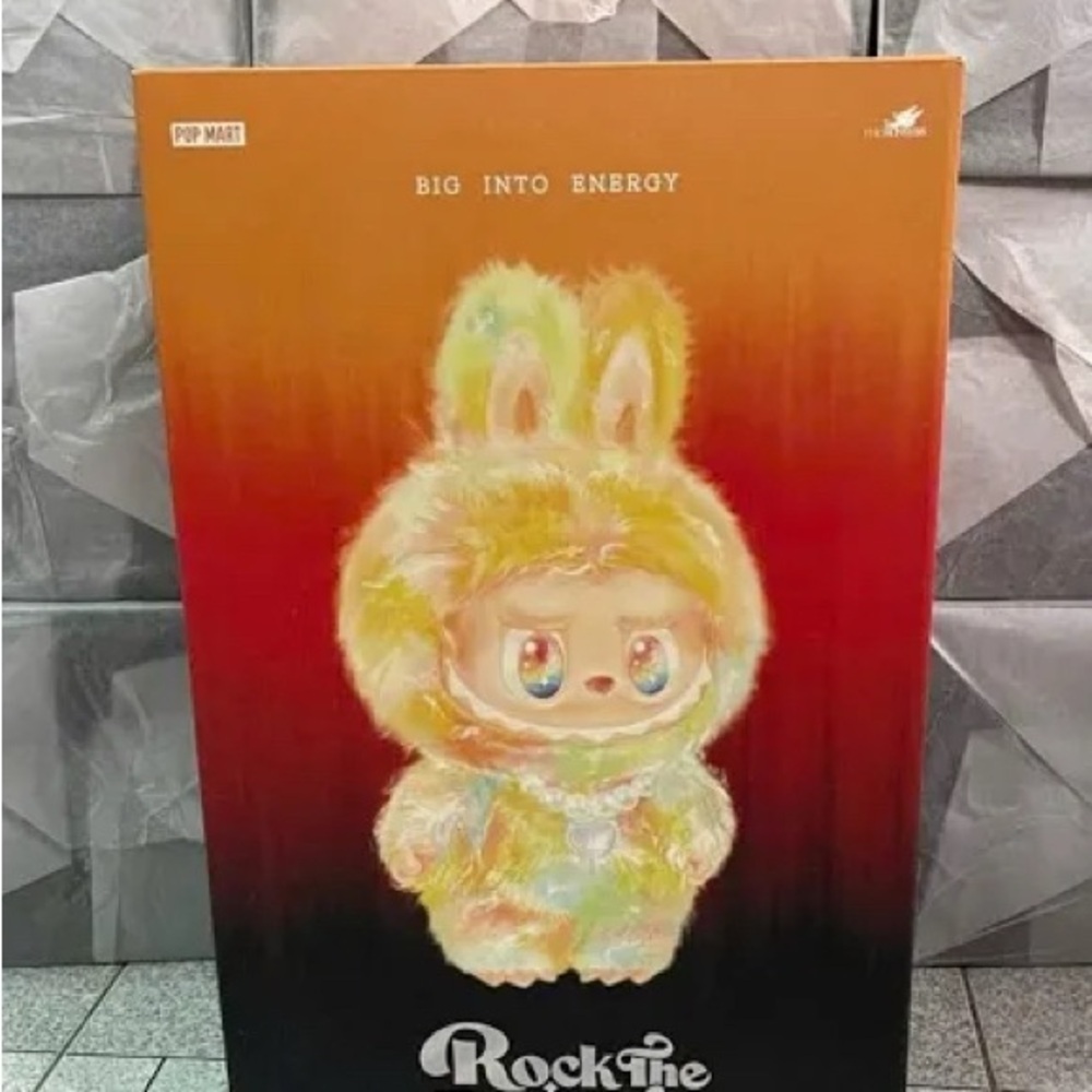 Pop Mart Rock The Rainbow Universe Labubu